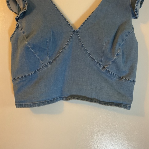 6. Ashley Stewart Denim Crop Top With Ruffle Sleeves With Zipper Back Size 16 - Picture 5 of 7